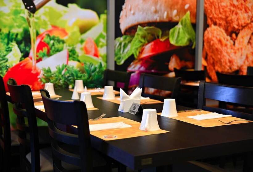 Time Moonstone Hotel Apartments