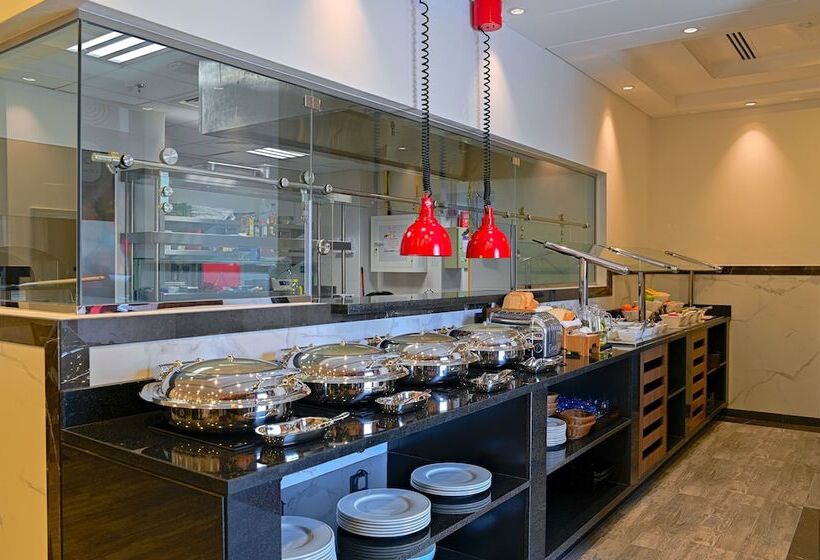 Time Moonstone Hotel Apartments