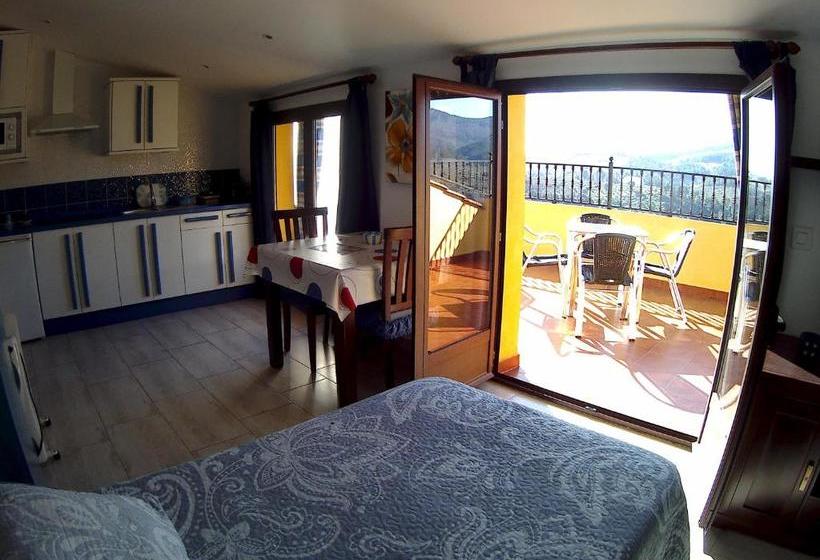 Apartamentos Turisticos Mirayuste