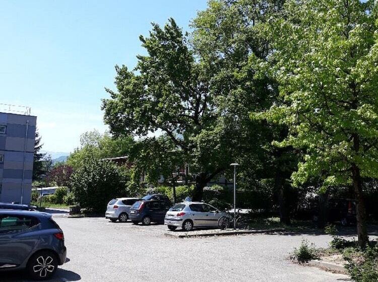 Appart Hotel Tempologis   Meylan