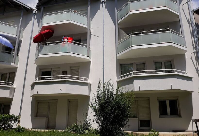 Appart Hotel Tempologis   Meylan