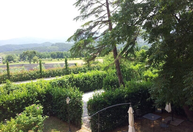 مبيت وإفطار Villa La Perla