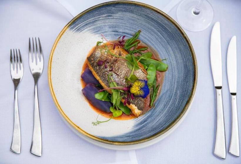 Hartnoll Hotel & Spa