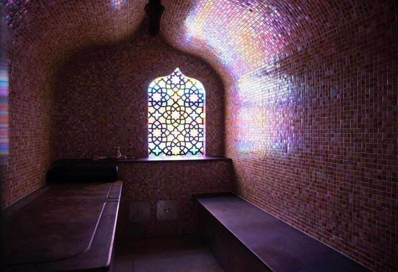 Hartnoll Hotel & Spa