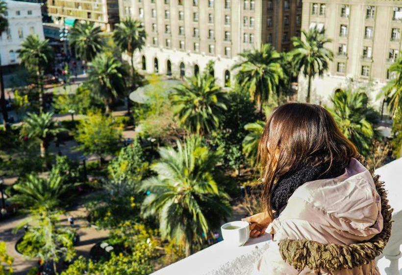 Plaza De Armas Hostel