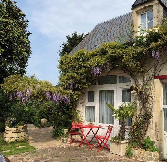 فندق Aggarthi Bed And Breakfast