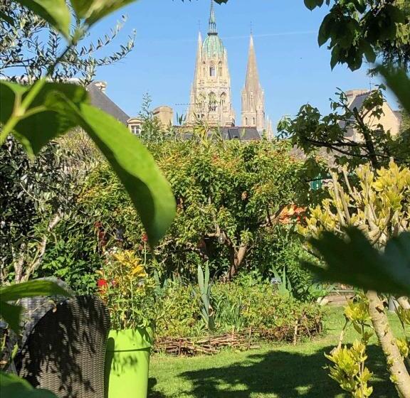 فندق Aggarthi Bed And Breakfast