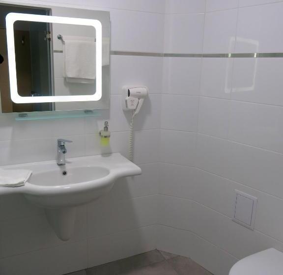 בית מלון כפרי Albizia