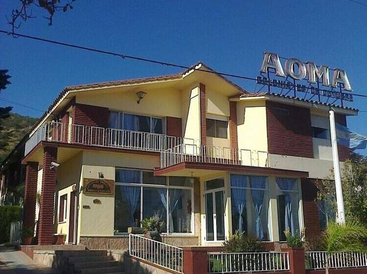 هتل Aoma Villa Carlos Paz