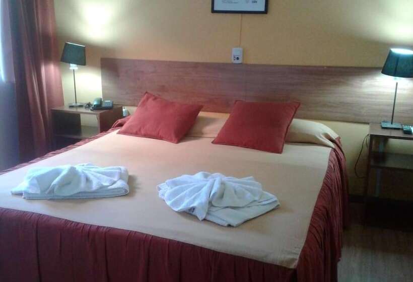 هتل Aoma Villa Carlos Paz