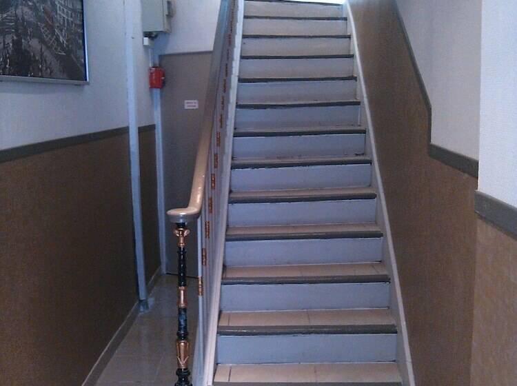 호텔 Hôtel De L  Ariana