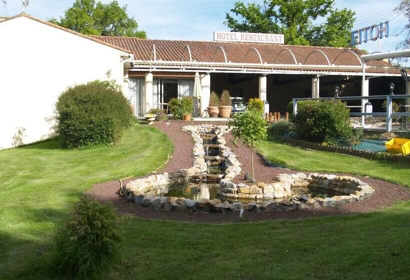 Отель Au Relais Des Lilas