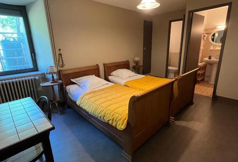 فندق Auberge Du Pont De Lanau