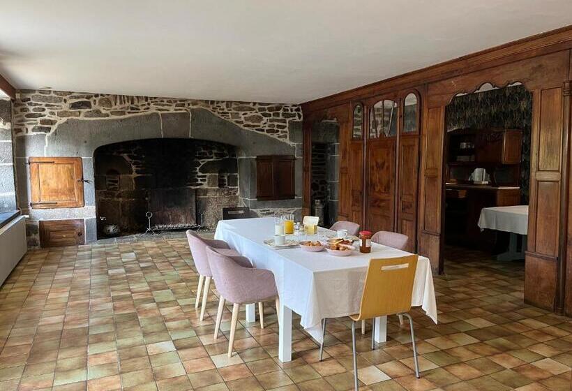 فندق Auberge Du Pont De Lanau