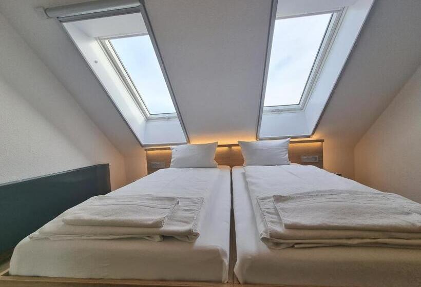 בית מלון כפרי Bergschanke & Berg