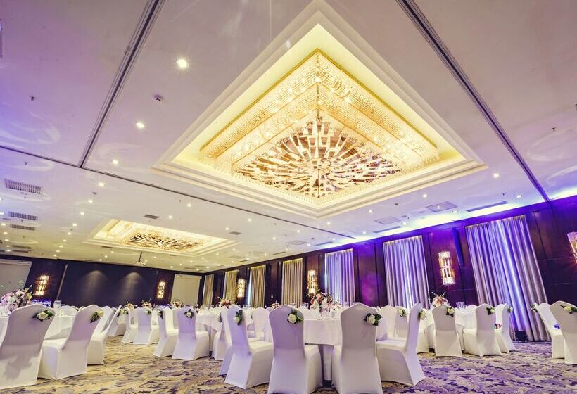 هتل Best Western Premier Tuushin