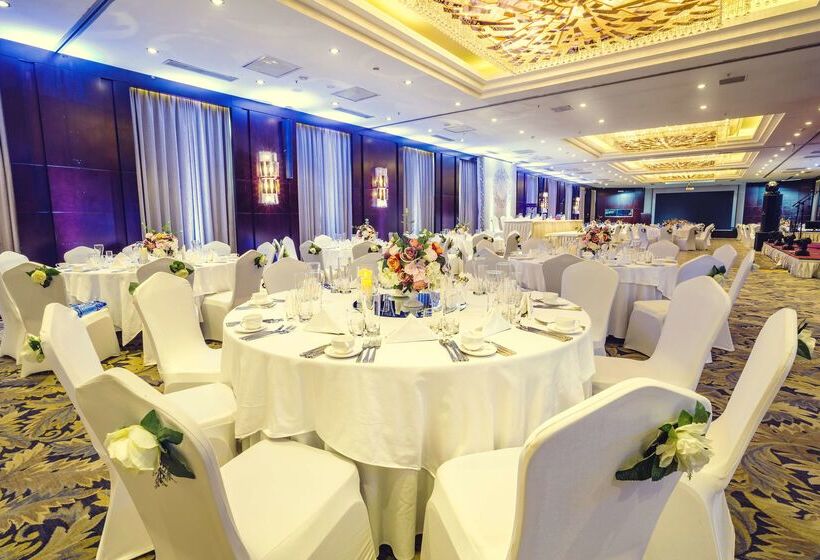 هتل Best Western Premier Tuushin