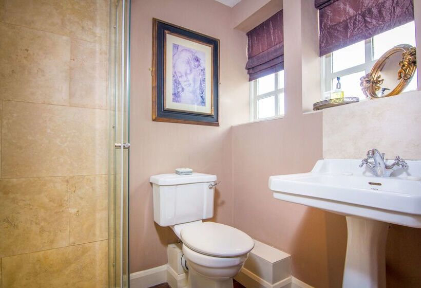 Отель Black Horse Inn