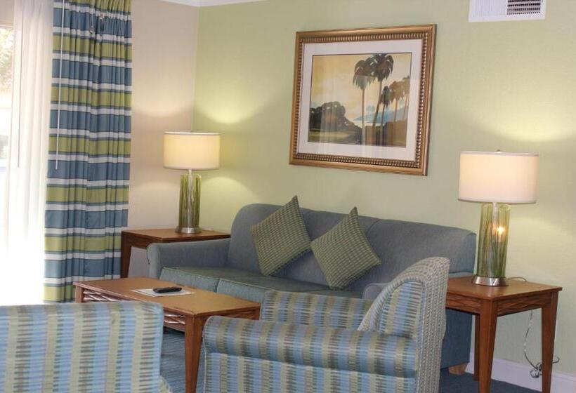 Отель Blue Tree Resort At Lake Buena Vista