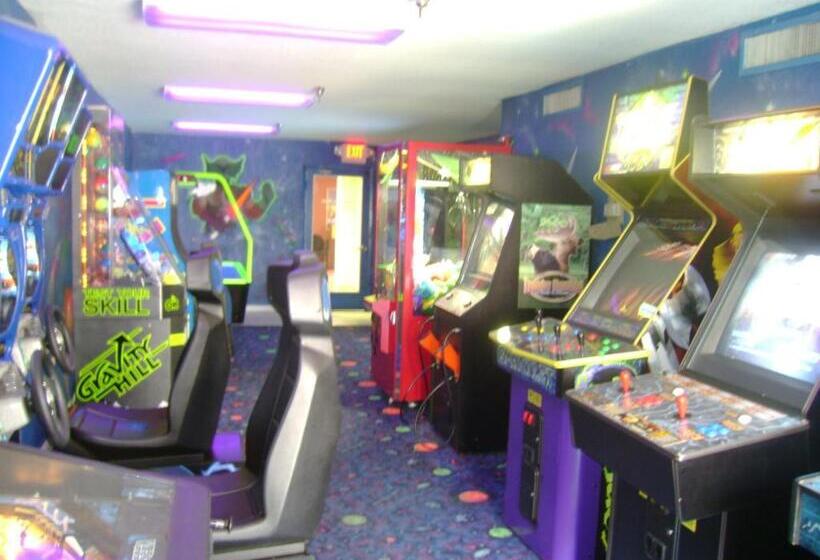 Отель Blue Tree Resort At Lake Buena Vista