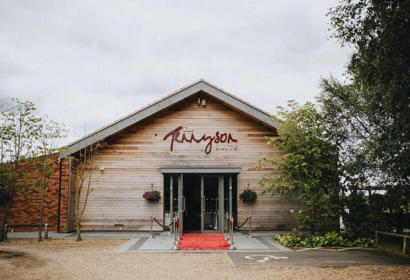 Отель Brackenborough