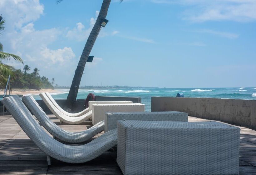 Отель Cantaloupe Aqua