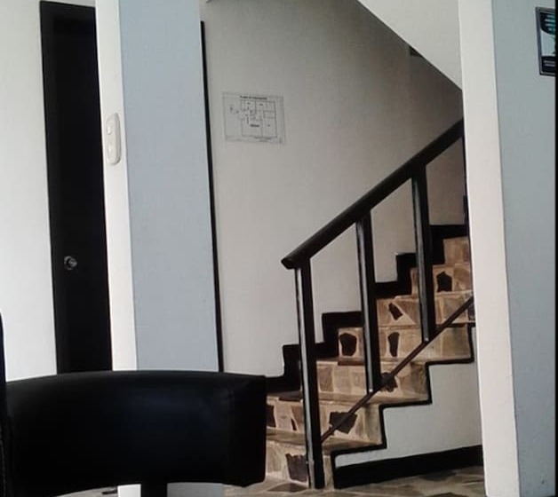 酒店 Bogotá La Embajada