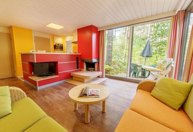 فندق Center Parcs Les Hauts De Bruyeres