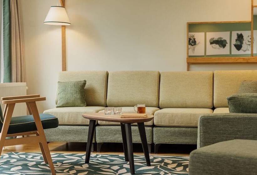 فندق Center Parcs Les Hauts De Bruyeres