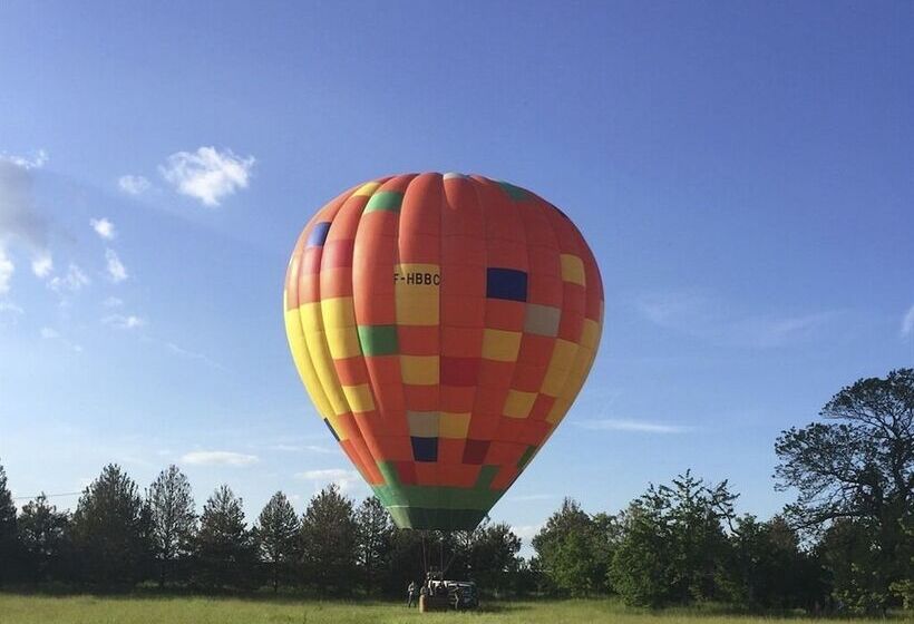 בית מלון כפרי Château De La Rue