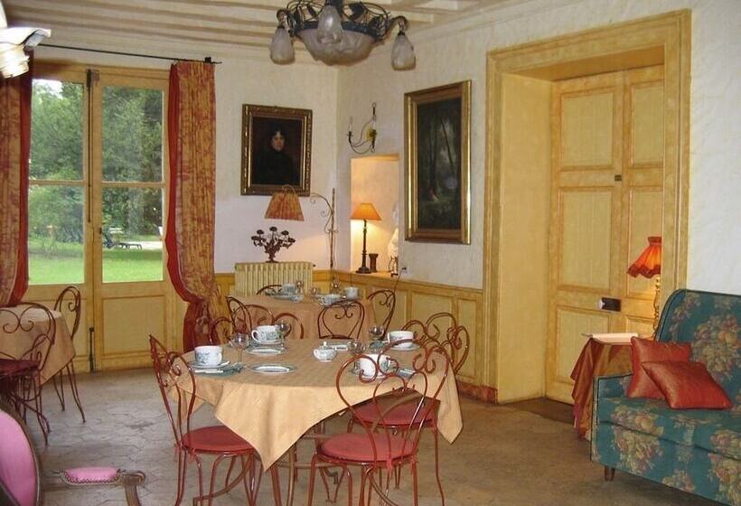 בית מלון כפרי Château De La Rue