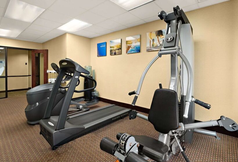 فندق Comfort Inn New Orleans Airport South