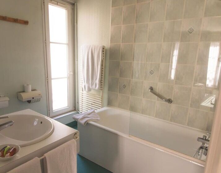 בית מלון כפרי De La Banniere De France