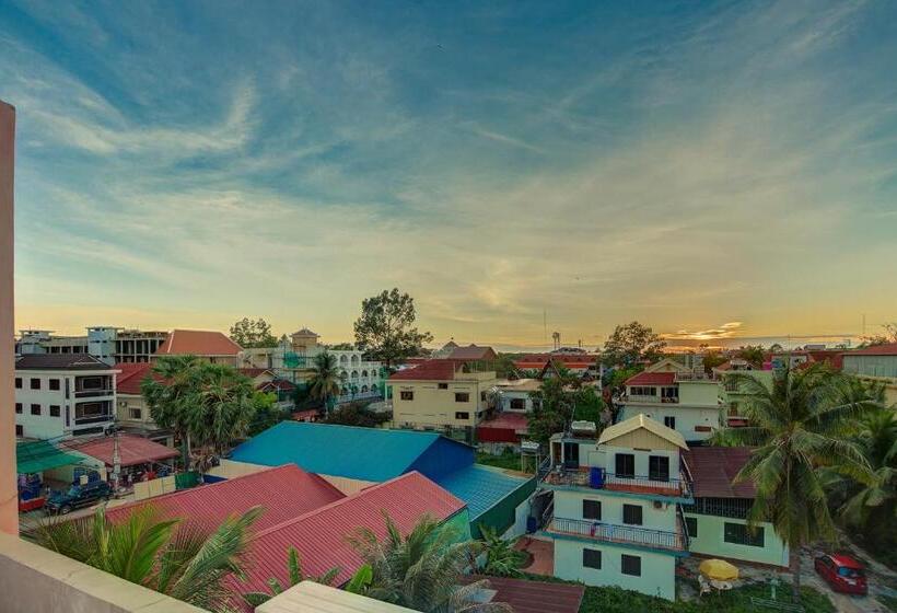 酒店 Dv Angkor Villa