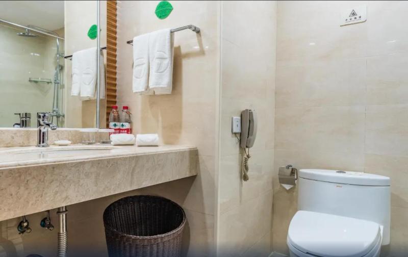 فندق Enshi International