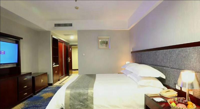 فندق Enshi International