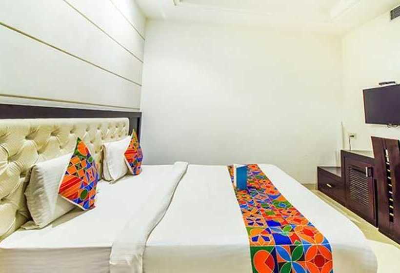 Fabhotel Transit Delhi Airport