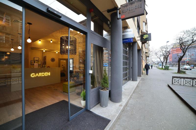 בית מלון כפרי Garden