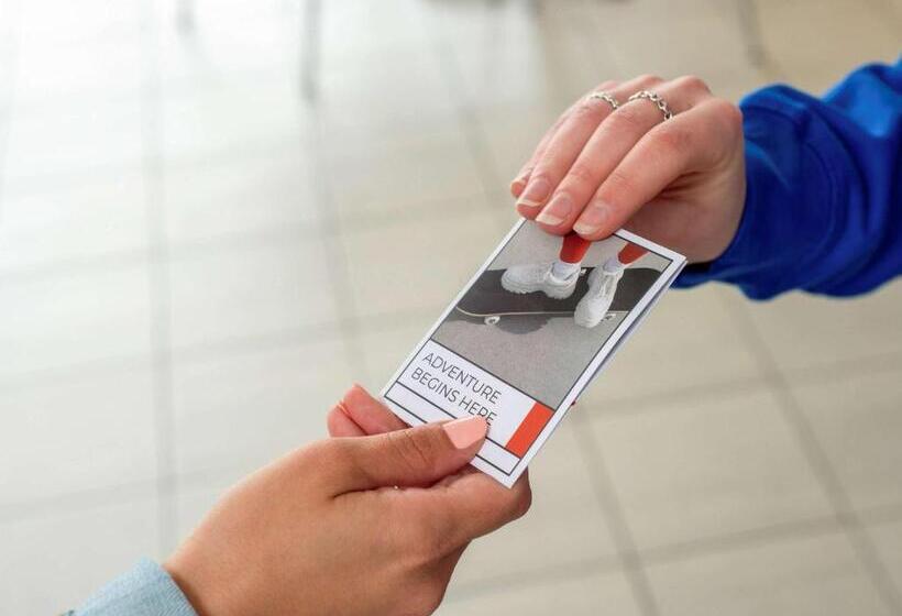 فندق Go2 Portishead Marina