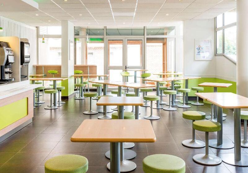 Greet Hotel Evreux Centre   Route De Normandie By Accor