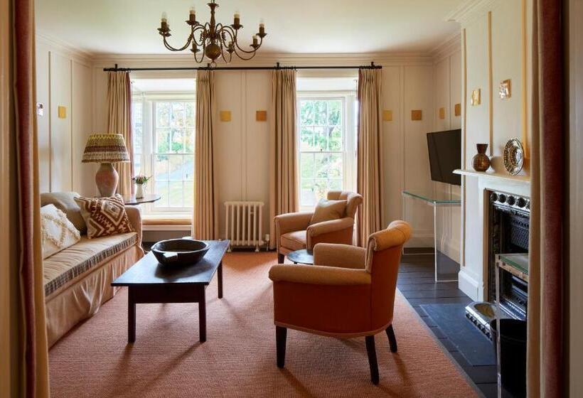 ホテル Grove Of Narberth