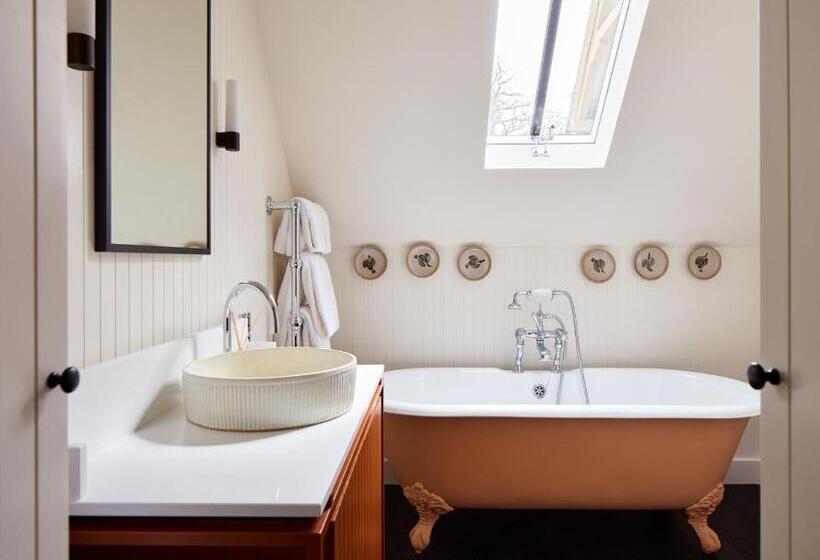 ホテル Grove Of Narberth