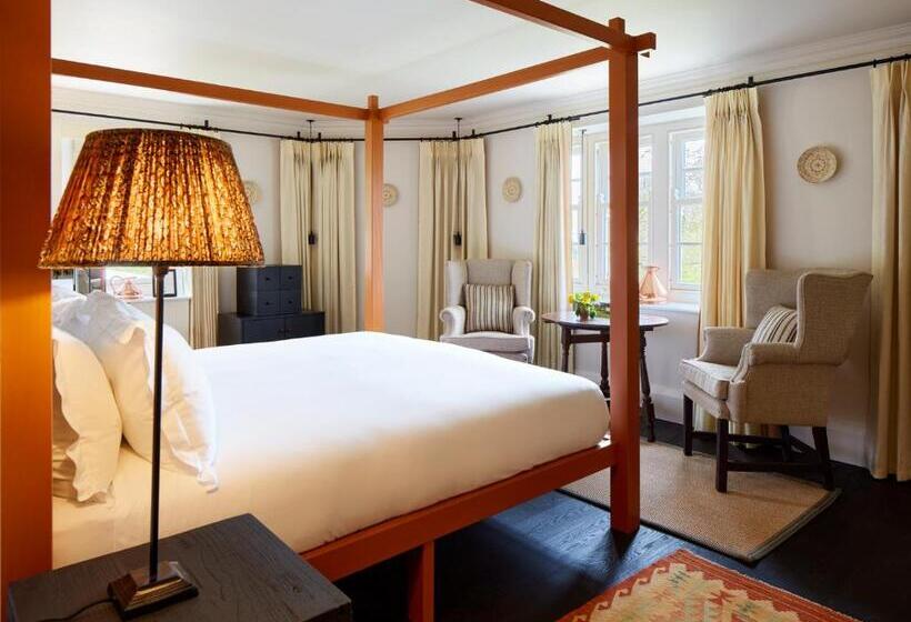 ホテル Grove Of Narberth