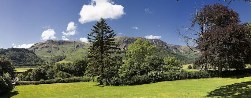 Отель Hazel Bank Country House Borrowdale Valley