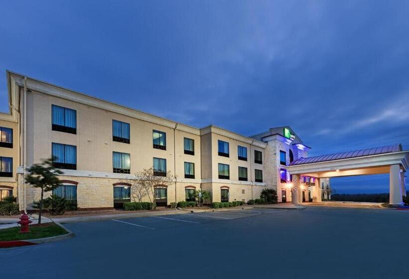 호텔 Holiday Inn Express & Suites Floresville By Ihg