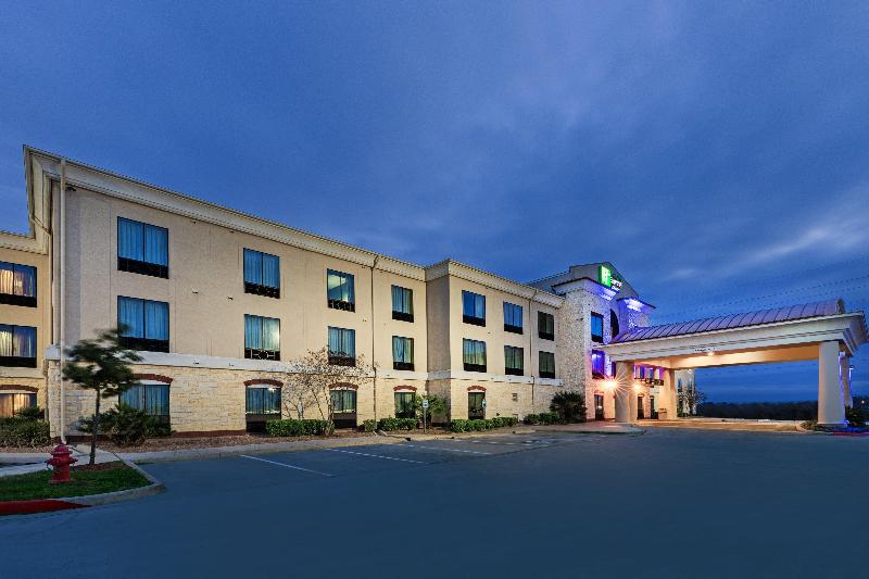 호텔 Holiday Inn Express & Suites Floresville By Ihg