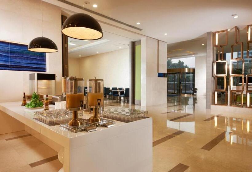 호텔 Holiday Inn Express Luoyang City Center, An Ihg