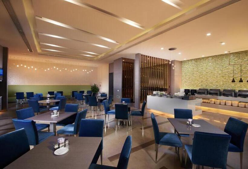 호텔 Holiday Inn Express Luoyang City Center, An Ihg