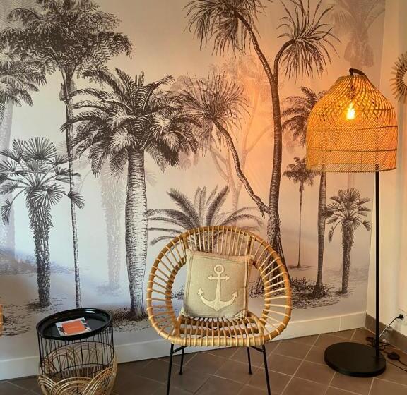 בית מלון כפרי Hôtel De La Côte Fleurie