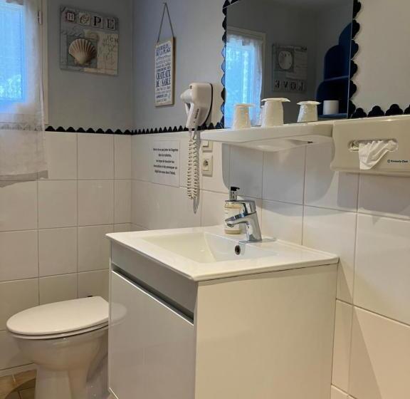 בית מלון כפרי Hôtel De La Côte Fleurie